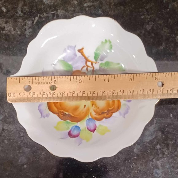 MCM UCAGCO Japan Hand Painted Pears, Small Plate, Unusual Rim, Vibrant Colors - Picture 2 of 9